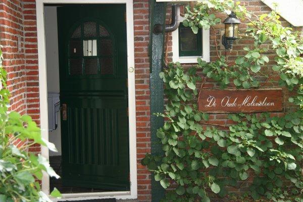 B&B De Oude Molensteen Eelde-Paterswolde Eksteriør billede